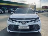 Toyota Camry 2021 года за 11 500 000 тг. в Уральск