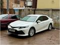 Toyota Camry 2021 года за 13 500 000 тг. в Алматы