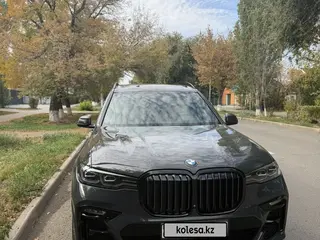 BMW X7, 2021