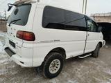 Mitsubishi Delica 1995 годаfor2 500 000 тг. в Актобе – фото 5