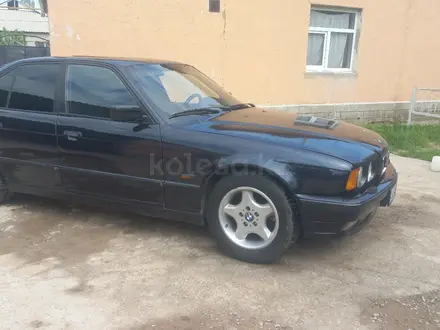 BMW 525 1994 года за 2 050 000 тг. в Шымкент – фото 3