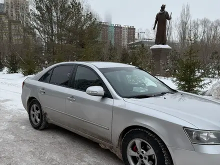 Hyundai Sonata 2007 года за 3 800 000 тг. в Астана – фото 3