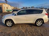 Toyota RAV4 2006 года за 6 800 000 тг. в Актау – фото 3