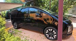 Hyundai Staria 2022 года за 18 800 000 тг. в Алматы – фото 3
