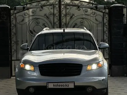 Infiniti FX35 2004 года за 5 200 000 тг. в Алматы – фото 4