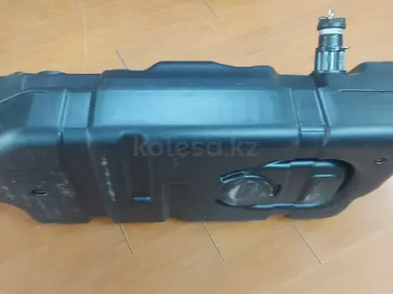 Бак топливный в сборе, пластиковый Газель (бортовая) оригинал ГАЗ за 175 000 тг. в Алматы – фото 2