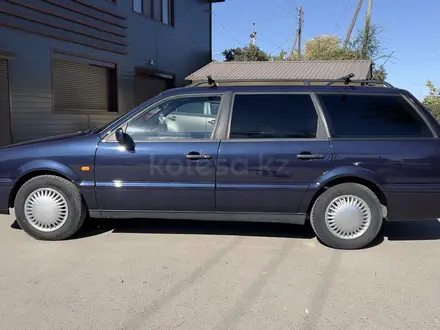 Volkswagen Passat 1994 года за 2 600 000 тг. в Уральск – фото 4