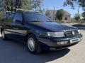 Volkswagen Passat 1994 годаүшін2 600 000 тг. в Уральск