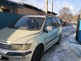 Mitsubishi Chariot 1997 года за 1 850 000 тг. в Алматы – фото 2