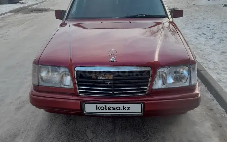 Mercedes-Benz E 220 1993 годаүшін1 300 000 тг. в Жезказган