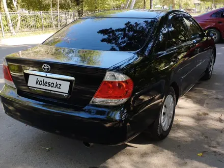 Toyota Camry 2002 года за 4 800 000 тг. в Алматы – фото 3