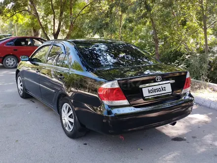 Toyota Camry 2002 года за 4 800 000 тг. в Алматы – фото 2