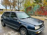 Volkswagen Golf 1992 года за 800 000 тг. в Астана