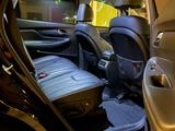 Hyundai Santa Fe 2023 года за 15 200 000 тг. в Алматы – фото 2