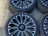 Диски R20 с летней резиной 255 40 20 за 550 000 тг. в Алматы – фото 3