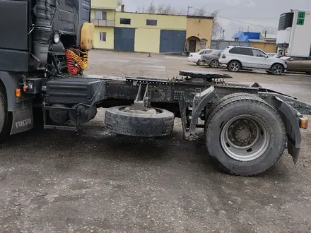 Volvo  FH 1997 года за 10 000 000 тг. в Семей – фото 3