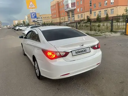 Hyundai Sonata 2011 года за 4 900 000 тг. в Астана – фото 8