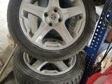 Диски R16 с шинами Yokohama Ice Guard за 65 000 тг. в Атырау