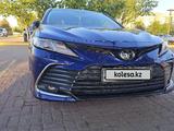 Toyota Camry 2023 года за 15 500 000 тг. в Актобе
