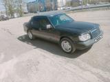 Mercedes-Benz E 200 1993 года за 1 800 000 тг. в Семей