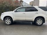Toyota Fortuner 2009 годаүшін9 500 000 тг. в Актобе – фото 4