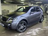 Mercedes-Benz ML 63 AMG 2007 годаүшін10 000 000 тг. в Астана