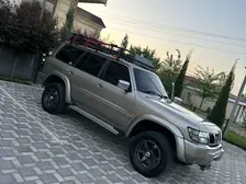 Nissan Patrol, 1998