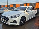 Hyundai Sonata 2018 года за 7 000 000 тг. в Уральск