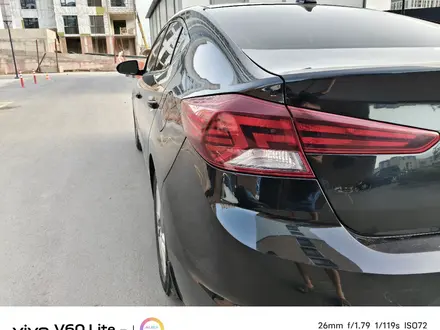 Hyundai Elantra 2019 года за 6 200 000 тг. в Астана – фото 4