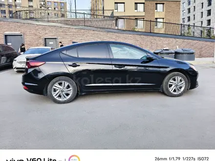 Hyundai Elantra 2019 года за 6 200 000 тг. в Астана – фото 6