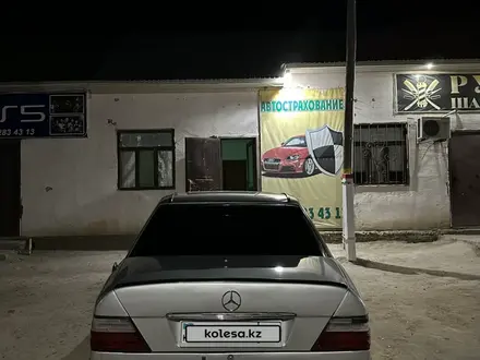 Mercedes-Benz E 220 1994 года за 2 100 000 тг. в Жосалы – фото 6