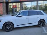 Audi Q7 2022 года за 40 000 000 тг. в Атырау – фото 2