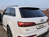 Audi Q7 2022 года за 41 000 000 тг. в Атырау – фото 5