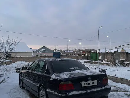 BMW 740 1998 года за 3 000 000 тг. в Шымкент – фото 8