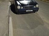 Mercedes-Benz E 320 2000 года за 2 500 000 тг. в Атырау