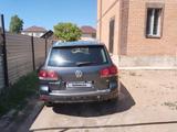 Volkswagen Touareg 2007 годаүшін4 700 000 тг. в Астана – фото 3