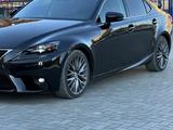 Lexus IS 250 2015 года за 11 000 000 тг. в Актобе – фото 2