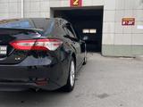 Toyota Camry 2018 года за 11 500 000 тг. в Астана – фото 5