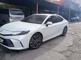 Toyota Camry 2024 годаfor26 000 000 тг. в Алматы – фото 4