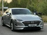 Hyundai Sonata 2021 года за 9 800 000 тг. в Алматы – фото 4
