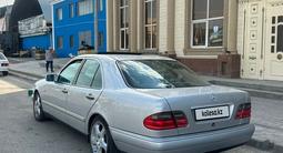 Mercedes-Benz E 55 AMG 1998 года за 4 200 000 тг. в Шымкент – фото 3