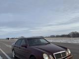 Mercedes-Benz E 280 1996 годаүшін2 500 000 тг. в Петропавловск – фото 3