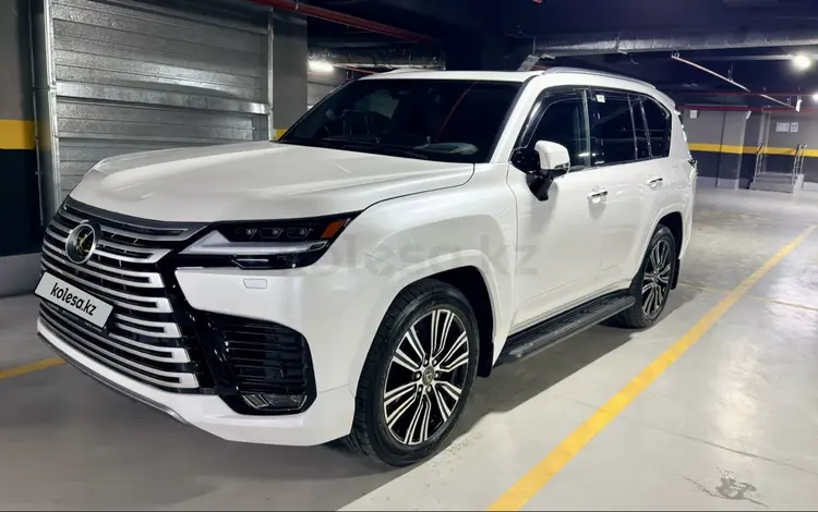 Lexus LX 600 2026 года за 80 200 000 тг. в Алматы