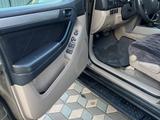 Toyota 4Runner 2007 годаfor10 500 000 тг. в Актобе – фото 5