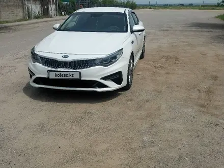 Kia K5 2020 года за 9 700 000 тг. в Алматы – фото 2