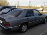 Mercedes-Benz E 230 1991 года за 1 580 000 тг. в Астана – фото 4