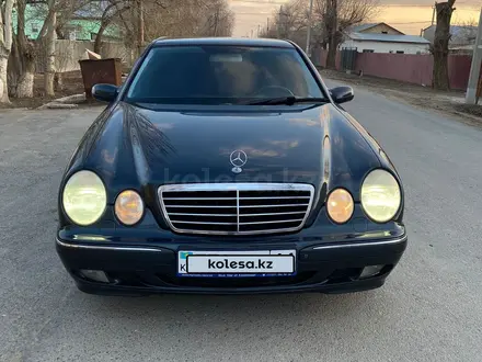 Mercedes-Benz E 320 1999 года за 5 200 000 тг. в Кызылорда