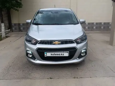 Chevrolet Spark 2017 года за 4 300 000 тг. в Шымкент