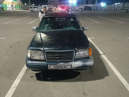 Mercedes-Benz E 220 1995 года за 1 500 000 тг. в Алматы – фото 2