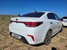 Kia Rio, 2021